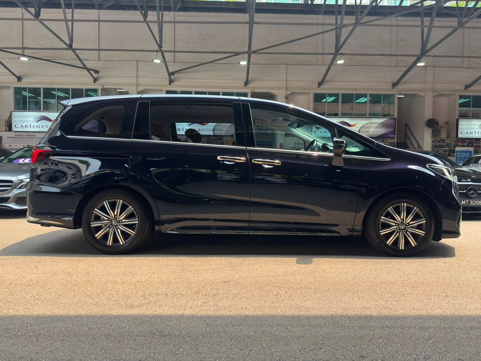 Honda Odyssey e:HEV photo 4